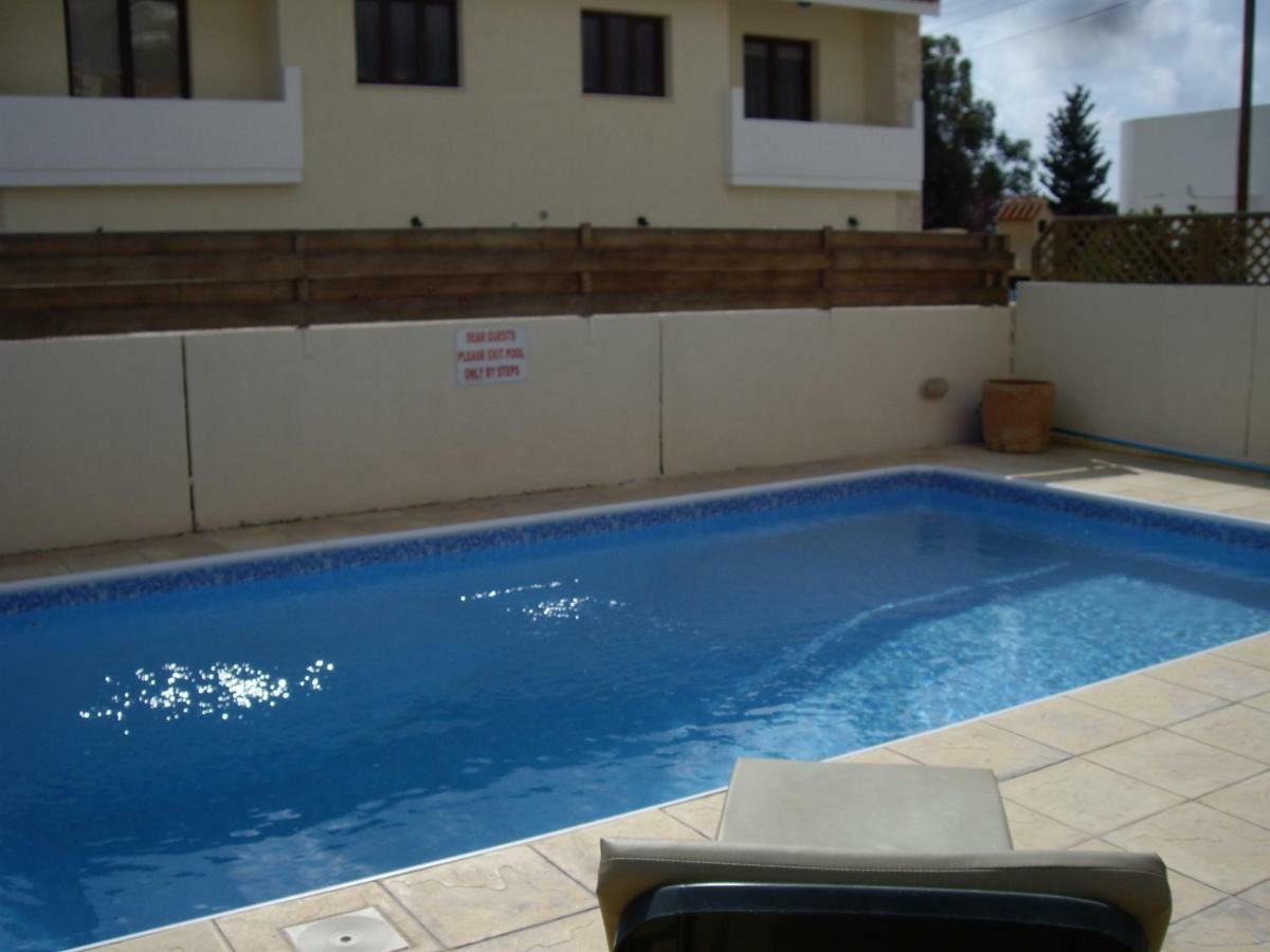 Frangipani Villa Paphos Ngoại thất bức ảnh